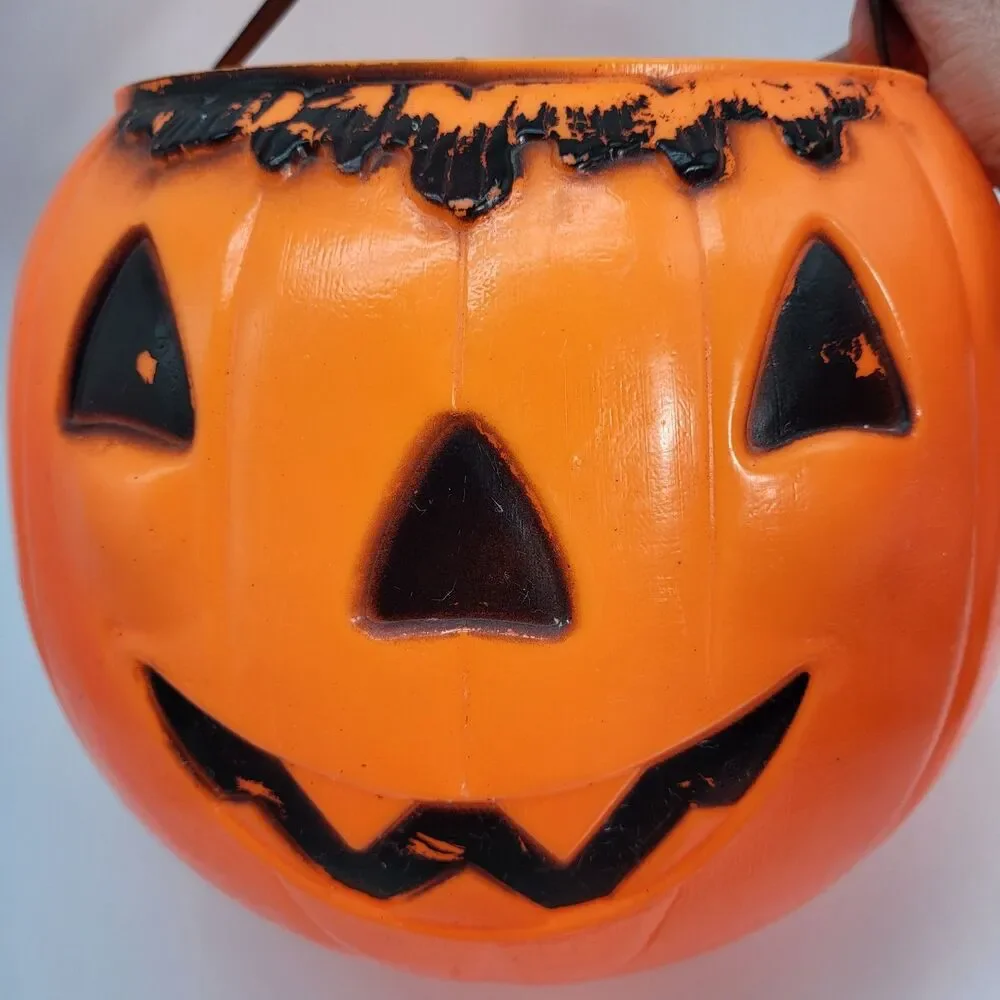 Vintage 1970 Empire Pumpkin Jack-O-Lantern Blow Mold Candy Pail Treat Bucket